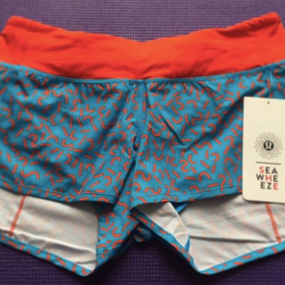 (6150) Lululemon Speed Short 2015 Seawheeze - Turquoise with Red Squiggles - Picture 2 of 8